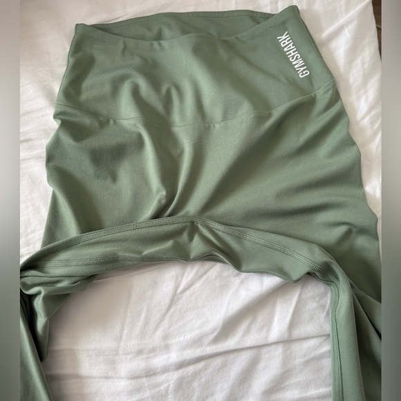 Gymshark Training 7/8 leggings - Size XS in light green - Picture 16 of 16